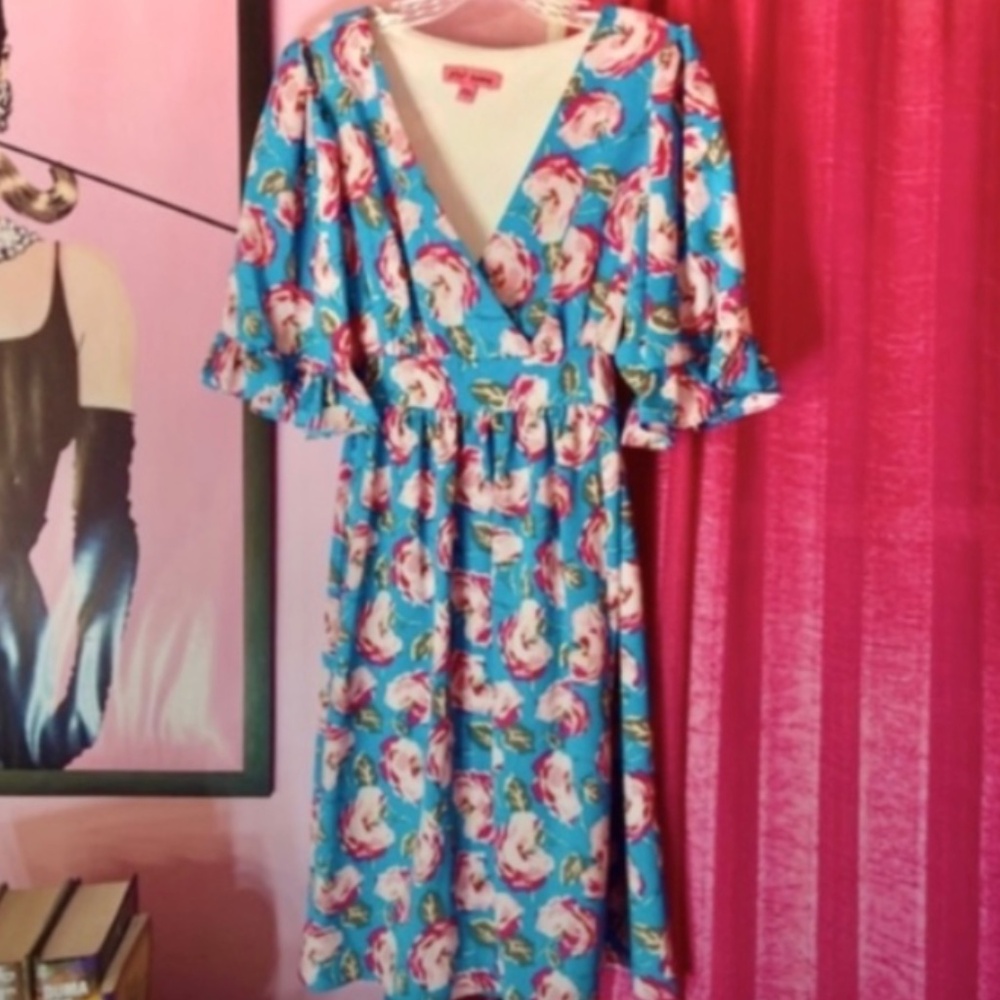 Betsey Johnson Floral Garden Midi Feminine Dress Eurosummer Plunge Neck Womens 8